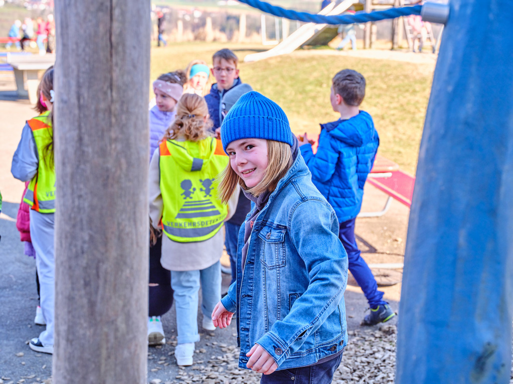 Grundschule Haag-Wolkar – Pausenhof