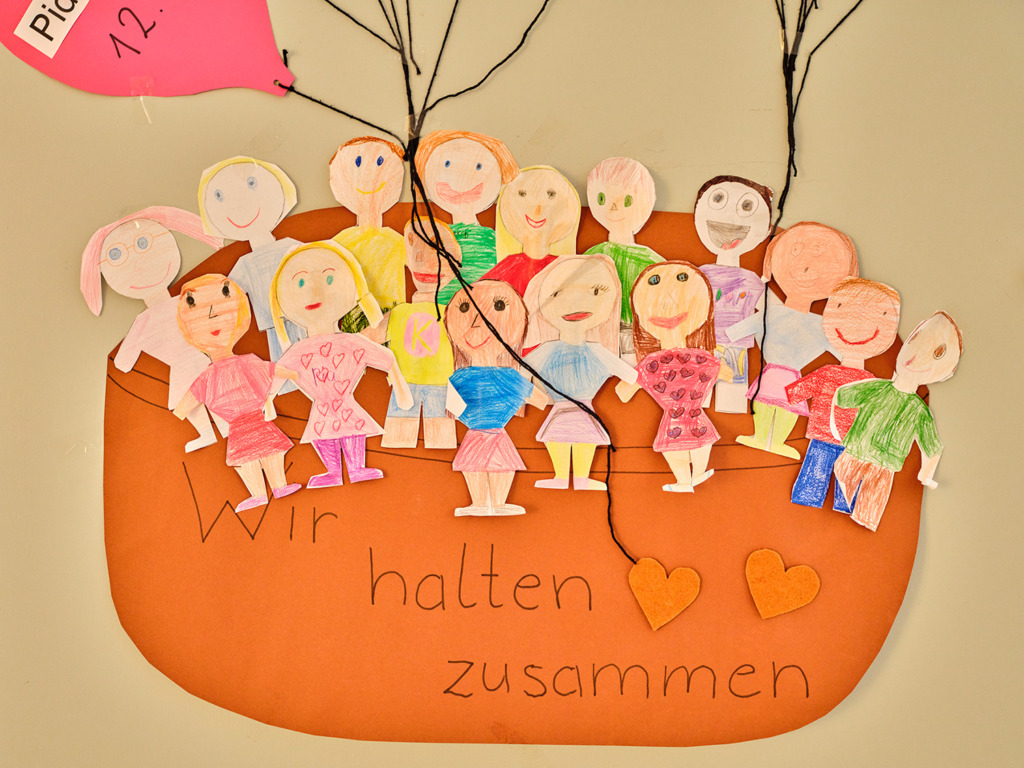Grundschule Haag-Wolkar – Wir halten zusammen
