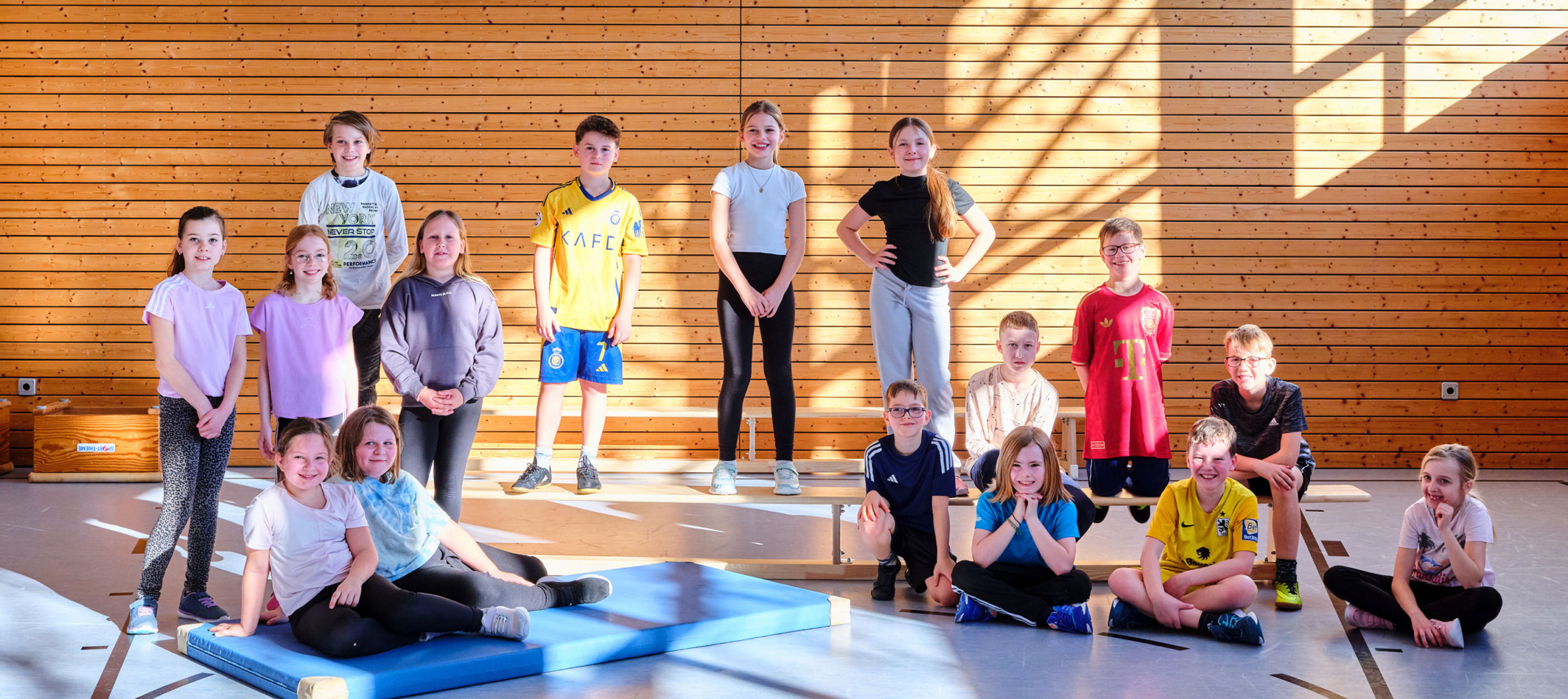 Grundschule Haag-Wolkar, aus dem Sportunterricht