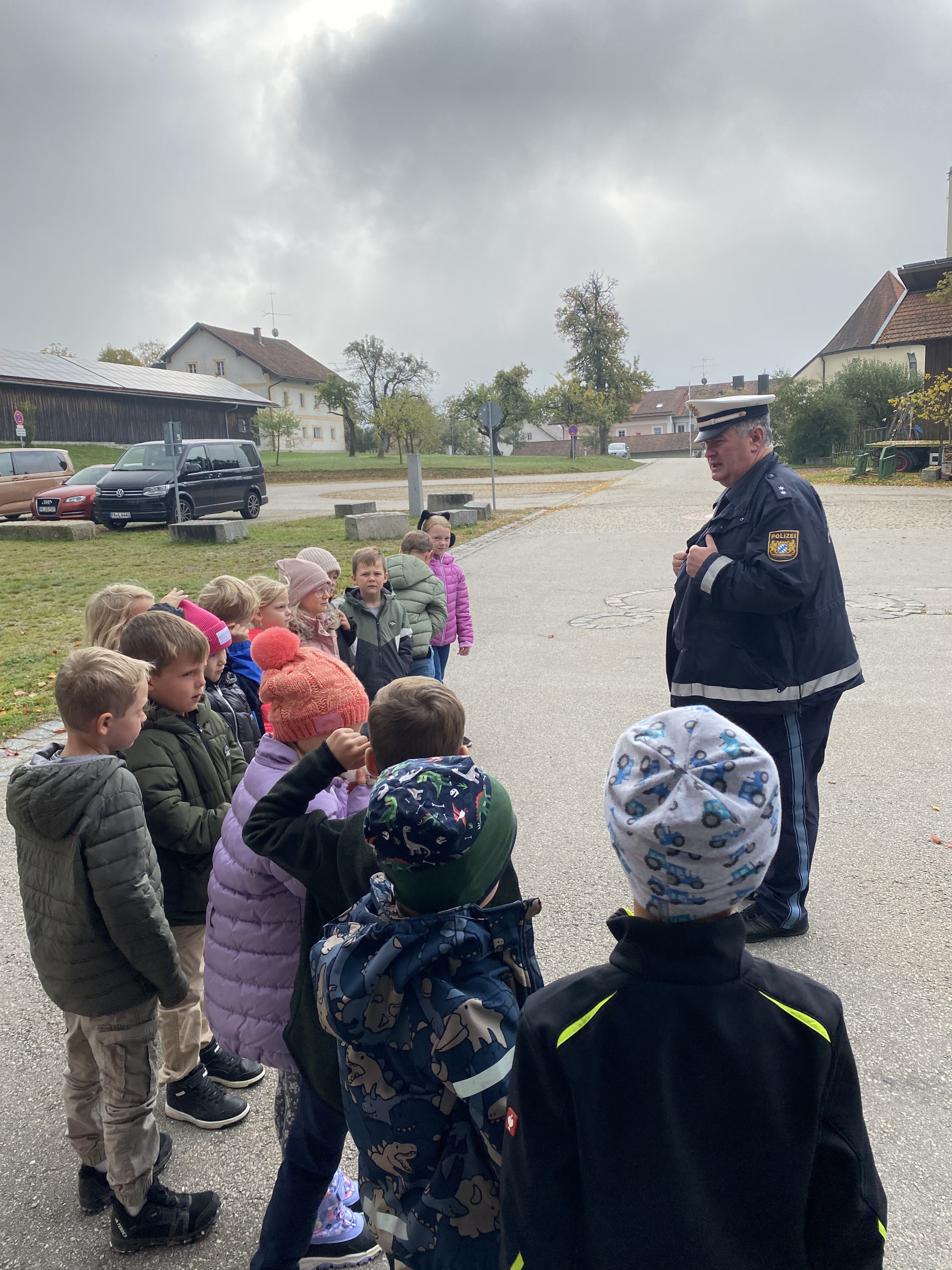 Buseinweisung für die Erstklässler